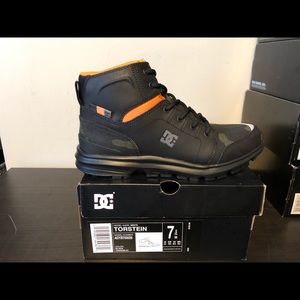 DC Torstein Men’s Size 7.5 New in Box